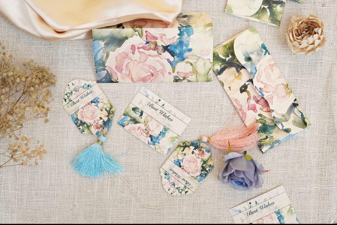 Watercolour Flower (With Tassle)